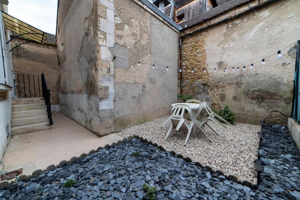 La Belle Vie - Appartement Cosy Au Centre-Ville Auxerre Exterior photo